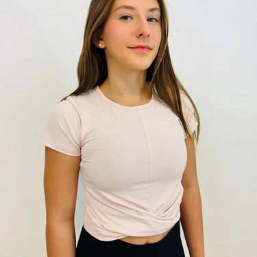 Chic Melrose Front Twist Skating Crop Top for Style & Comfort